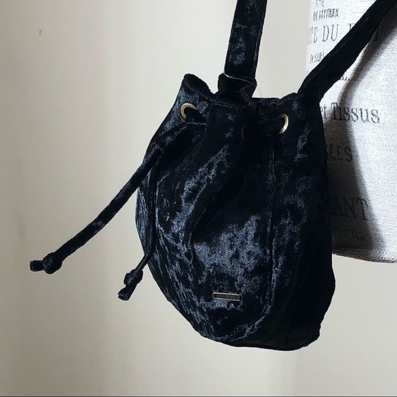 ROXY Spread Love Velvet Medium Crossbody Bag - Picture 4 of 8